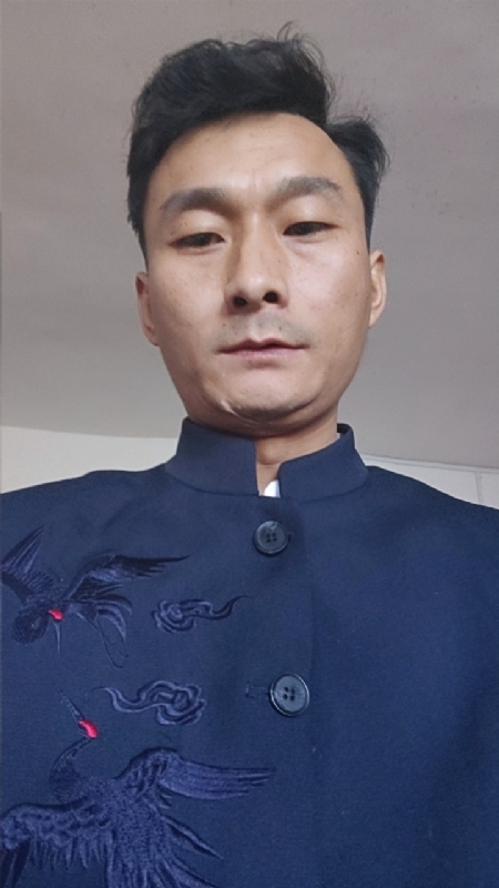 逆袭的小老鼠～龙long的第一张照片--曲靖中老年相亲网
