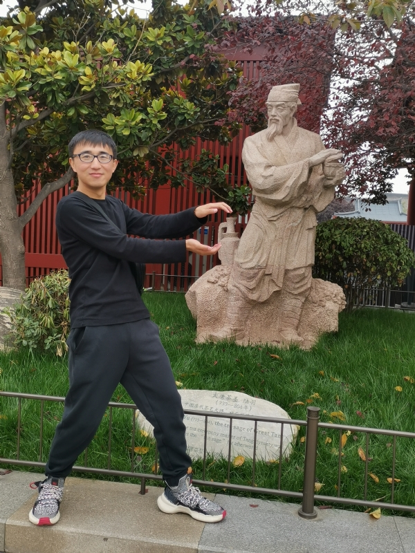 蜗牛壳的第一张照片--曲靖中老年相亲网