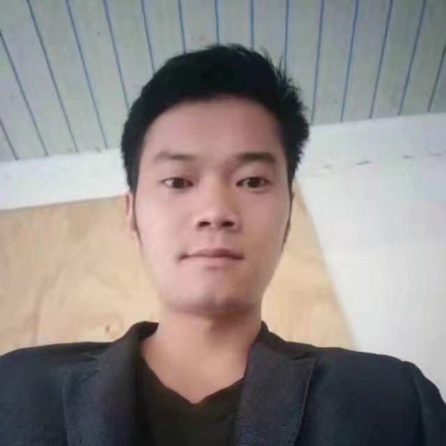 紫色的烟花的第一张照片--曲靖中老年相亲网