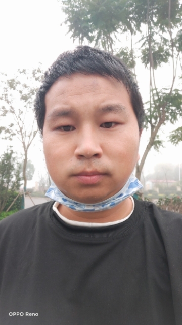 陌路者的第一张照片--曲靖中老年相亲网